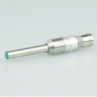 Baumer 4mm normally-open PNP Proximity Sensor